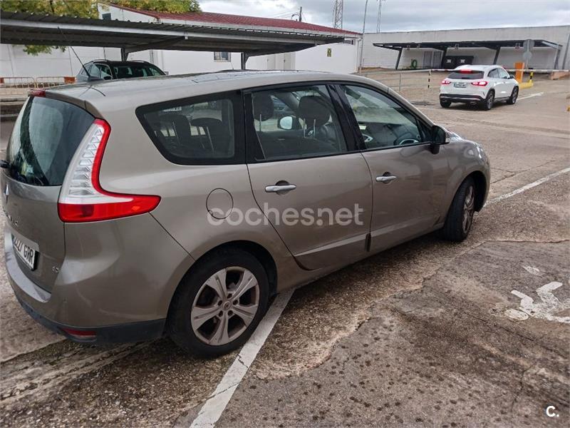 RENAULT Grand Scénic Dynamique 1.9dCi 7 plazas