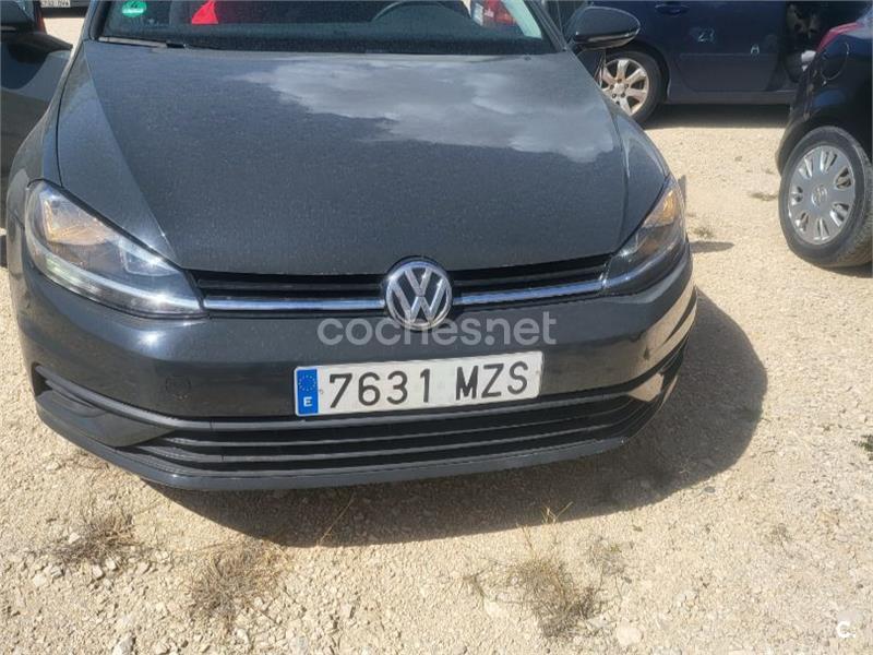 VOLKSWAGEN Golf Advance 1.0 TSI