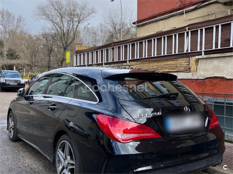 MERCEDES-BENZ Clase CLA CLA 250 Aut. AMG Line Shooting Brake