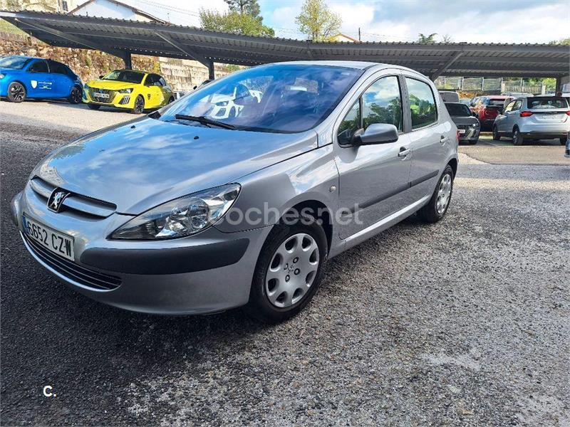 PEUGEOT 307