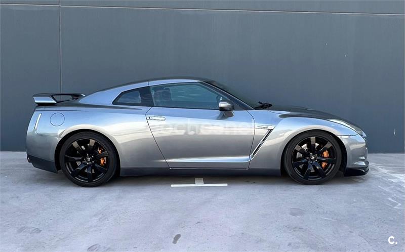 NISSAN GTR 3.8 V6 Premium Edition