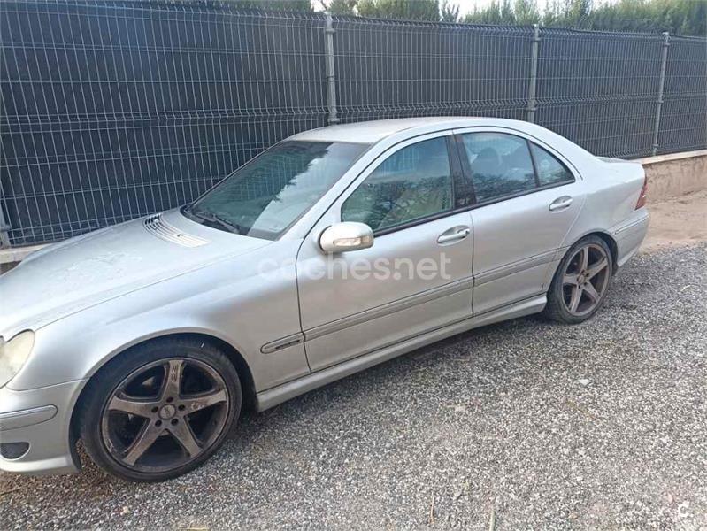 MERCEDES-BENZ Clase C