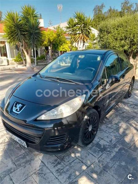 PEUGEOT 207