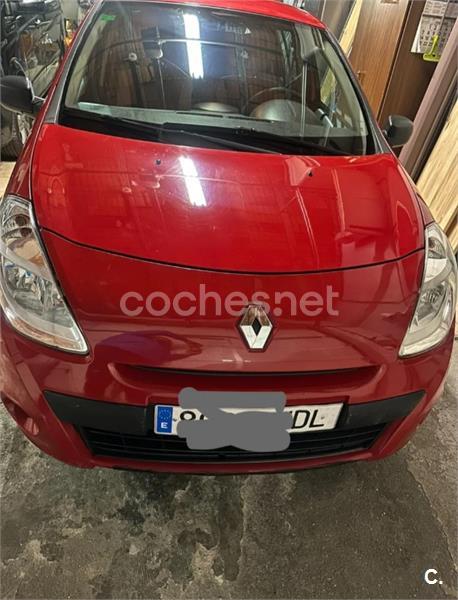 RENAULT Clio Business 1.2 16v 75