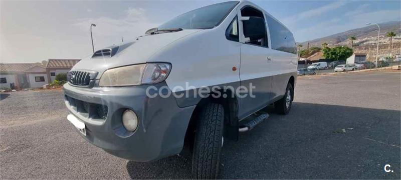 HYUNDAI H1