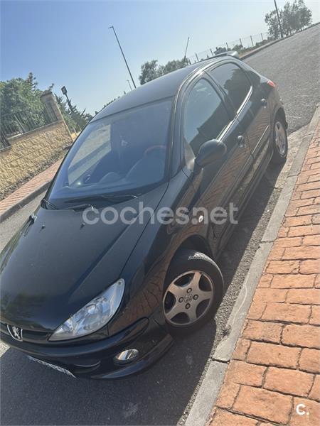 PEUGEOT 206 1.4 75 XSLine