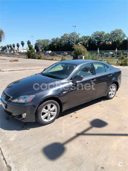 LEXUS IS220d