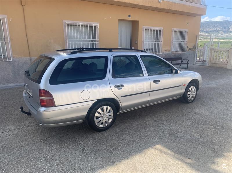 FORD Mondeo 1.8TD CLX