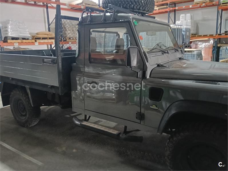 LAND-ROVER Defender 130 2.5 TD5 Tipper
