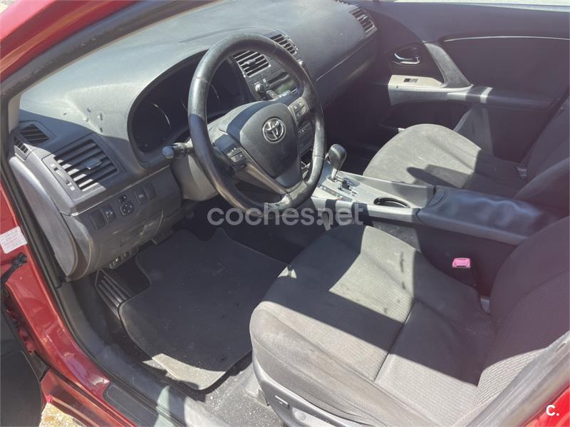 TOYOTA Avensis 2.2 D4D Autodrive S Executive Cross Sp.