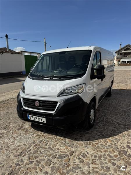 FIAT Ducato 35 2.3 Multijet Cabina Caja Medio