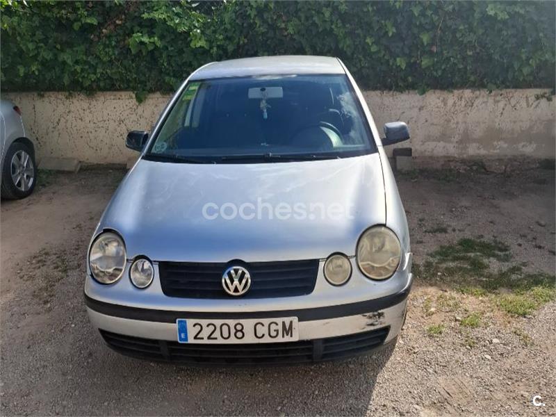 VOLKSWAGEN Polo 1.2 Conceptline