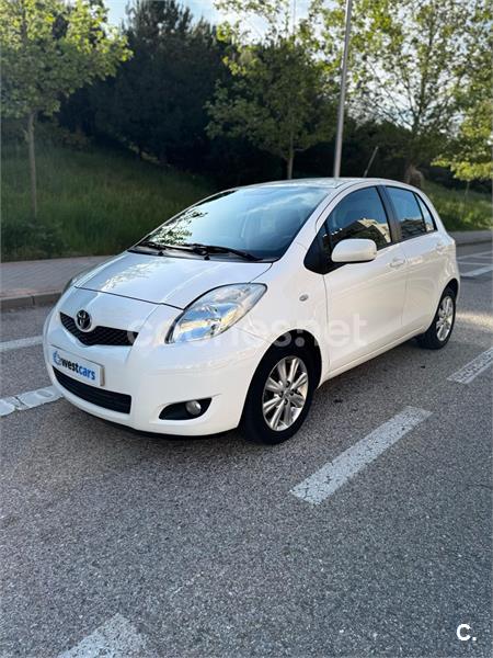 TOYOTA Yaris 1.3 VVTI Active Comfortdrive
