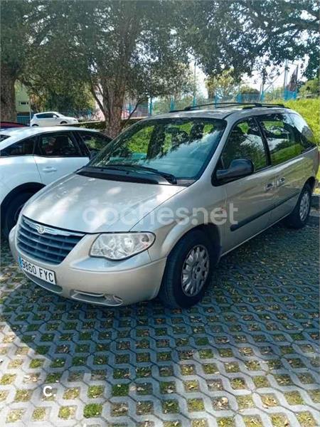 CHRYSLER Voyager