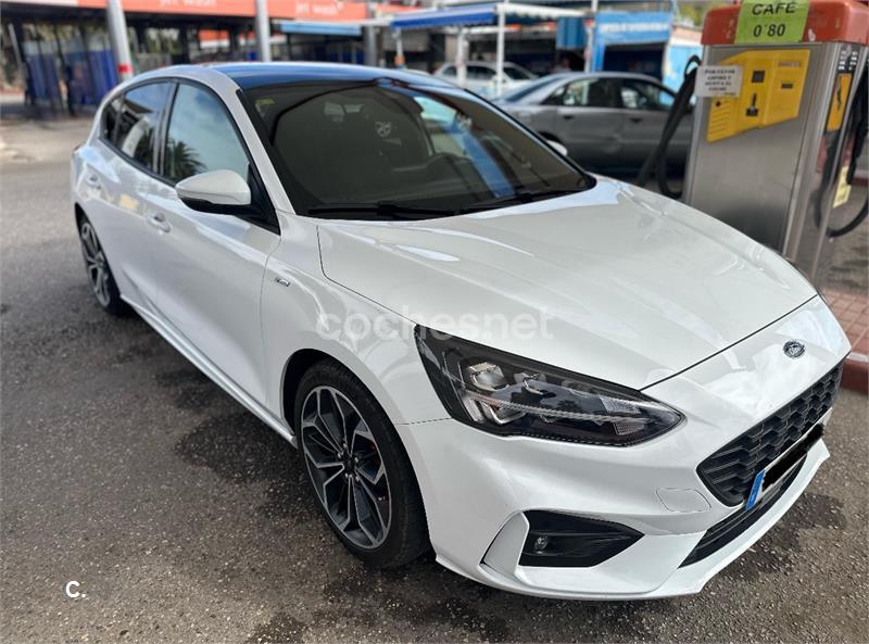 FORD Focus 1.0 Ecoboost STLine RB