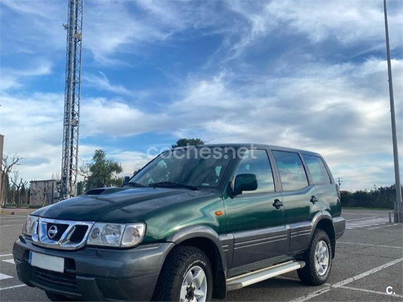 NISSAN Terrano 3.0DI Elegance Auto