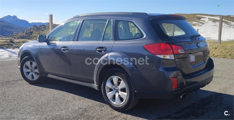 SUBARU Outback 2.0 Diesel Executive Plus