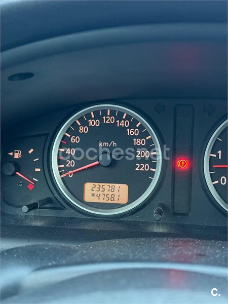 NISSAN Almera 2.2Di Comfort