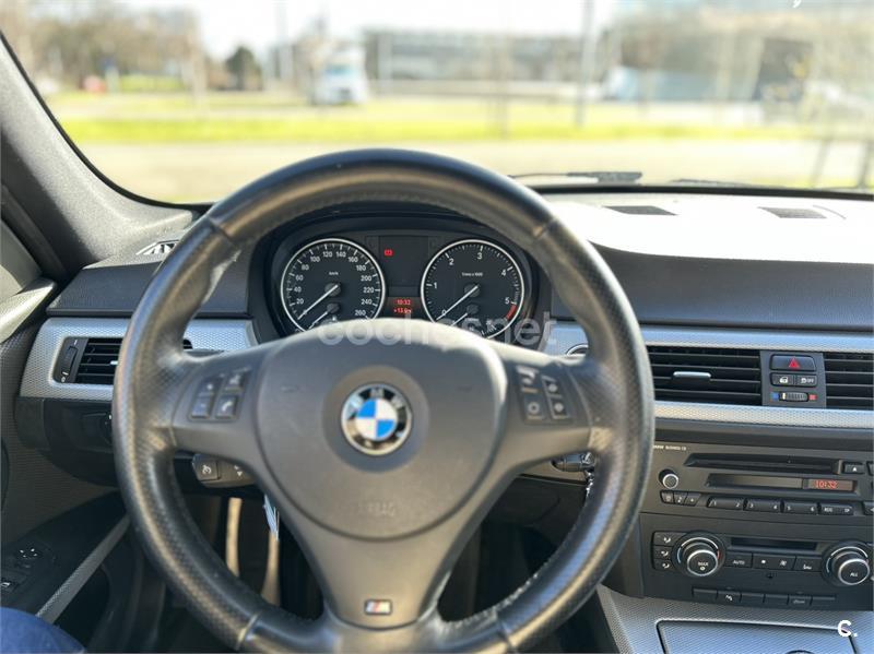 BMW Serie 3 318d E90