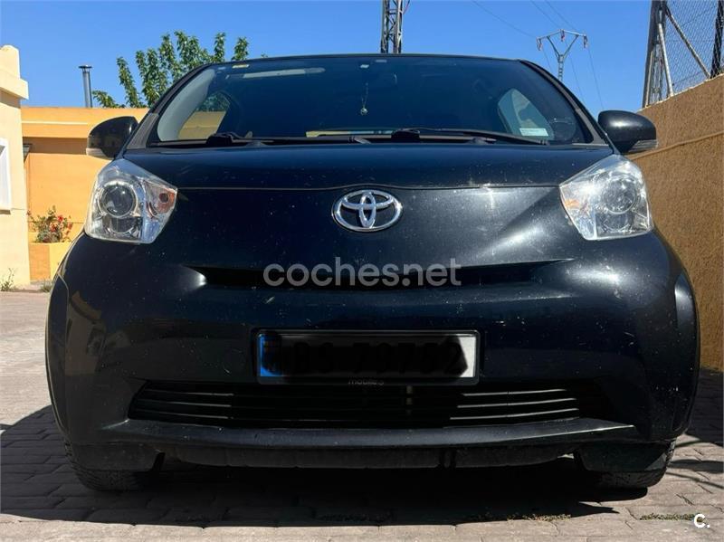 TOYOTA iQ iQ 1.0