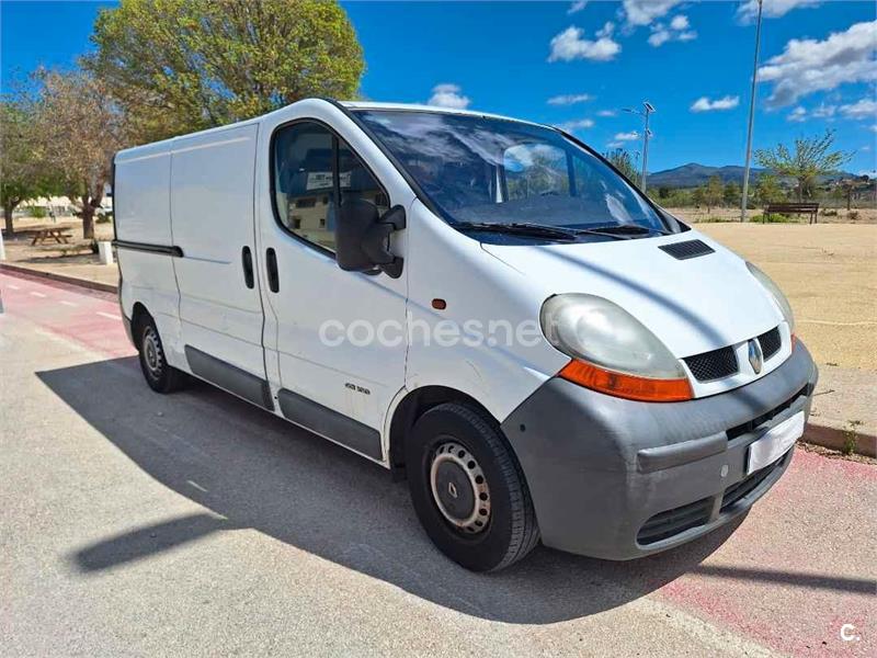 RENAULT Trafic