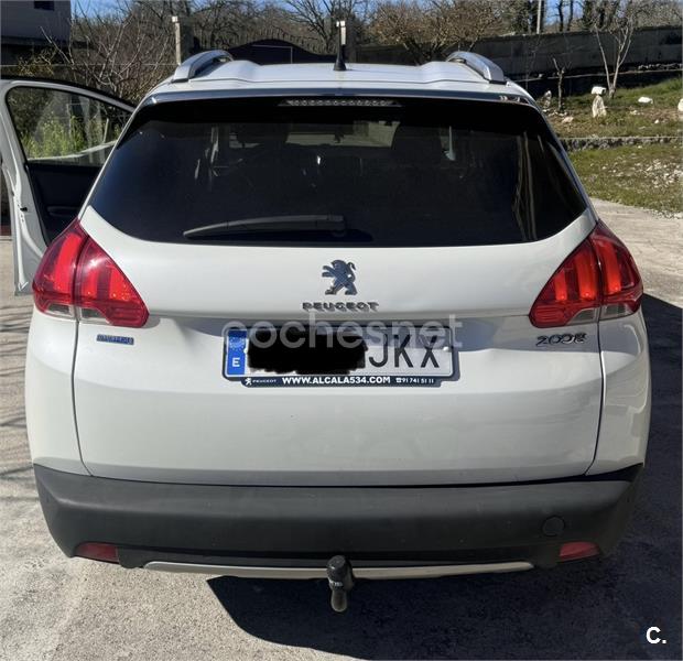 PEUGEOT 2008 Allure 1.6 BlueHDi 120