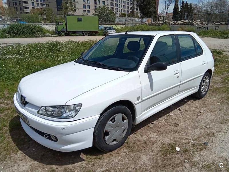 PEUGEOT 306
