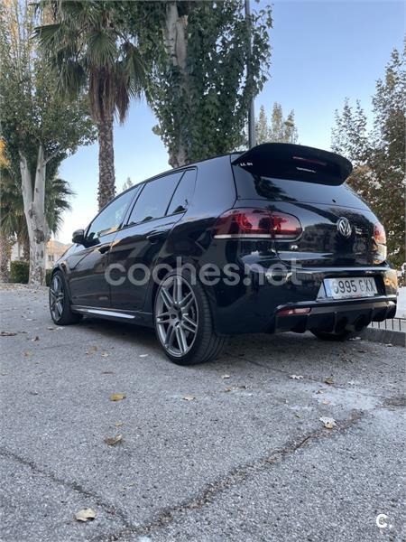 VOLKSWAGEN Golf VI 2.0 TSI DSG 4Motion R
