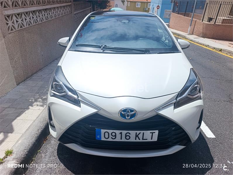 TOYOTA Yaris 1.5 Hybrid Advance