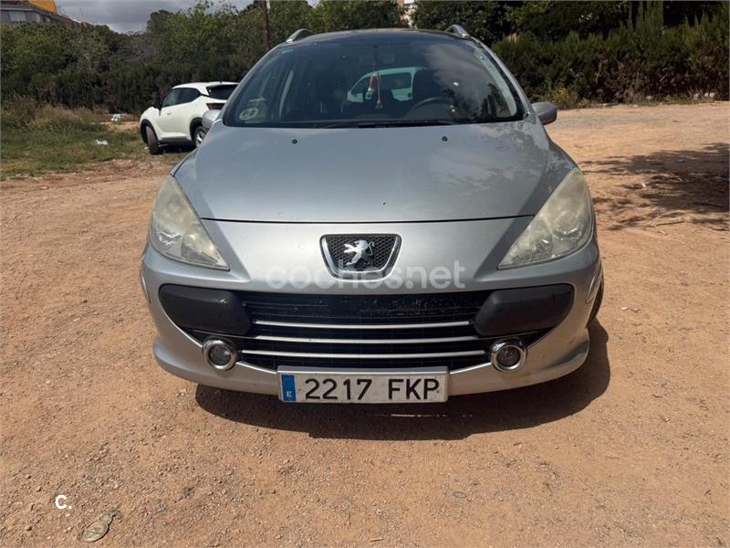 PEUGEOT 307