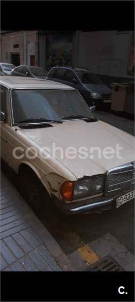 MERCEDES-BENZ Clase C