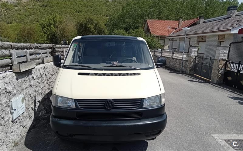 VOLKSWAGEN Transporter TRANSP. KOMBI9 1.9TD 3320