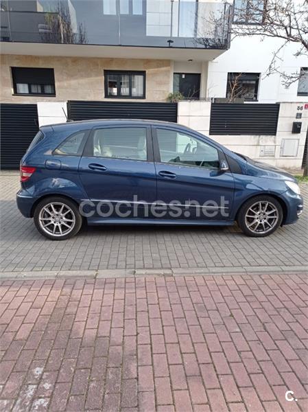 MERCEDES-BENZ Clase B B 180 CDI BlueEFFICIENCY
