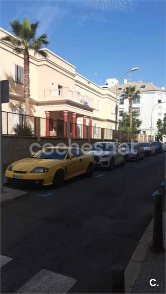 HYUNDAI Coupe