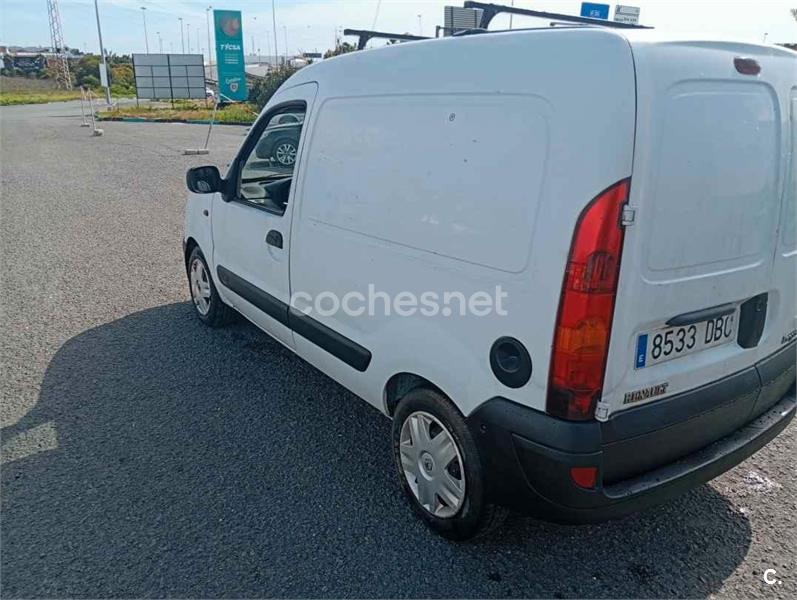 RENAULT Kangoo
