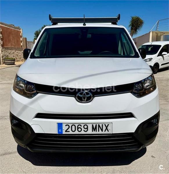 TOYOTA Proace City