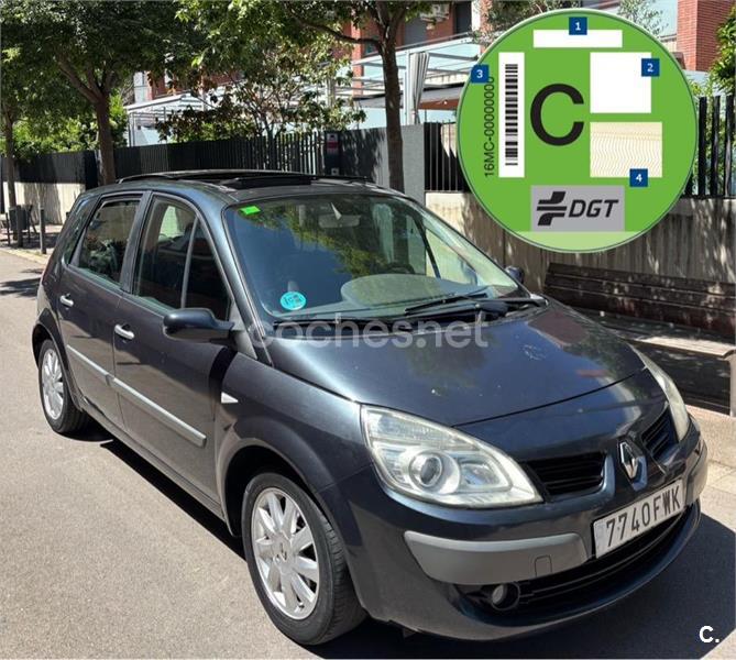 RENAULT Scenic