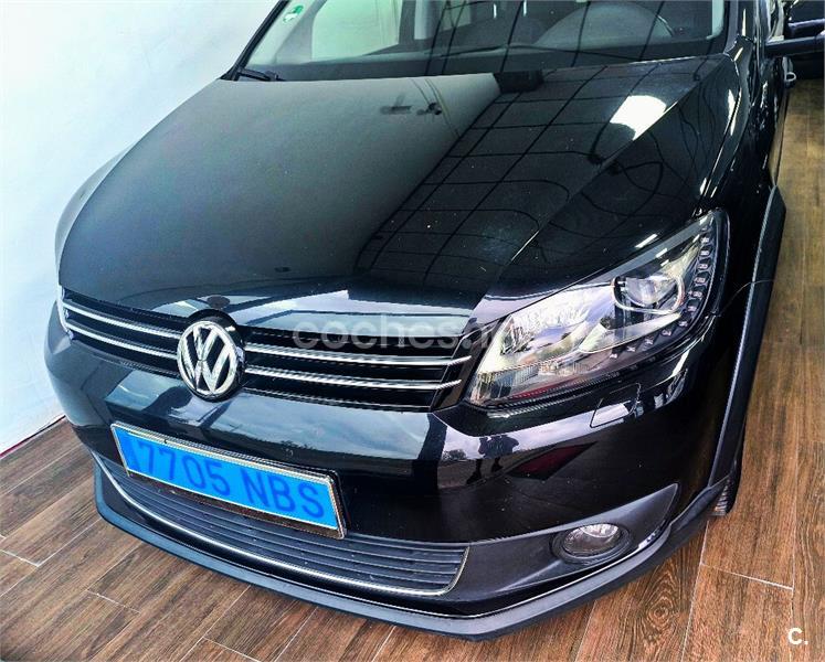 VOLKSWAGEN Touran 2.0 TDI Cross