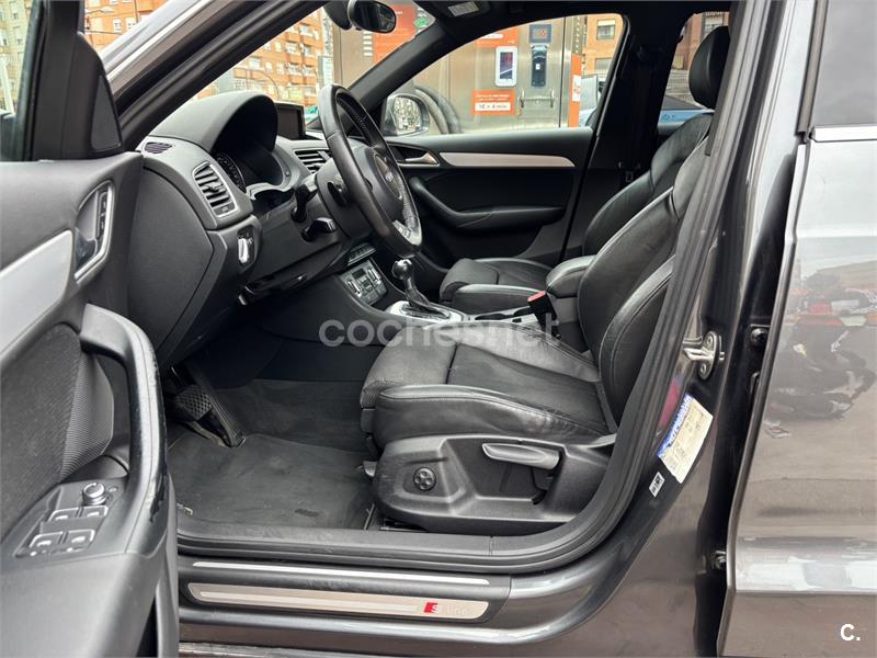 AUDI Q3 2.0 TDI quattro S tronic Ambition