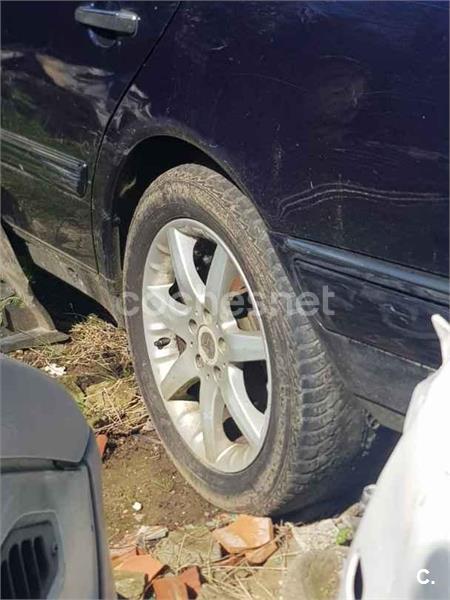MERCEDES-BENZ Clase E