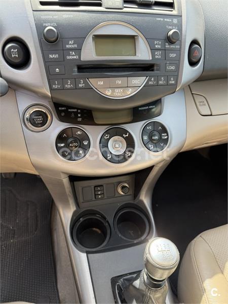 TOYOTA Rav4 2.2 D4D Premium Cross Sport
