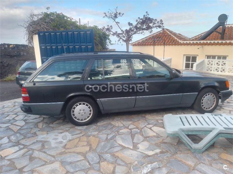 MERCEDES-BENZ 200