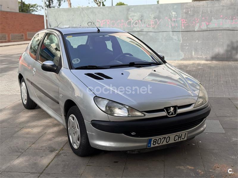 PEUGEOT 206 1.4 75 Quicksilver