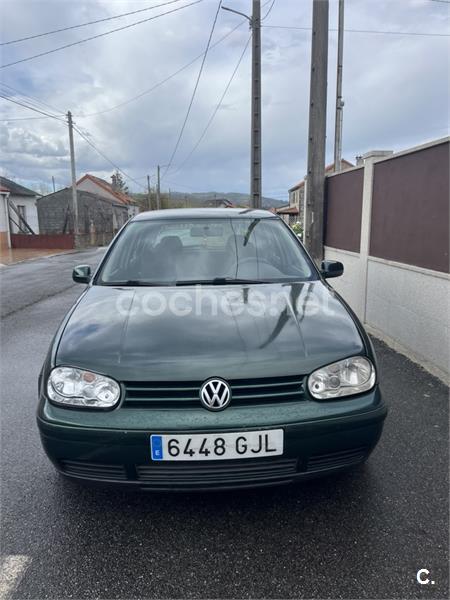 VOLKSWAGEN Golf 1.9 TDi Highline