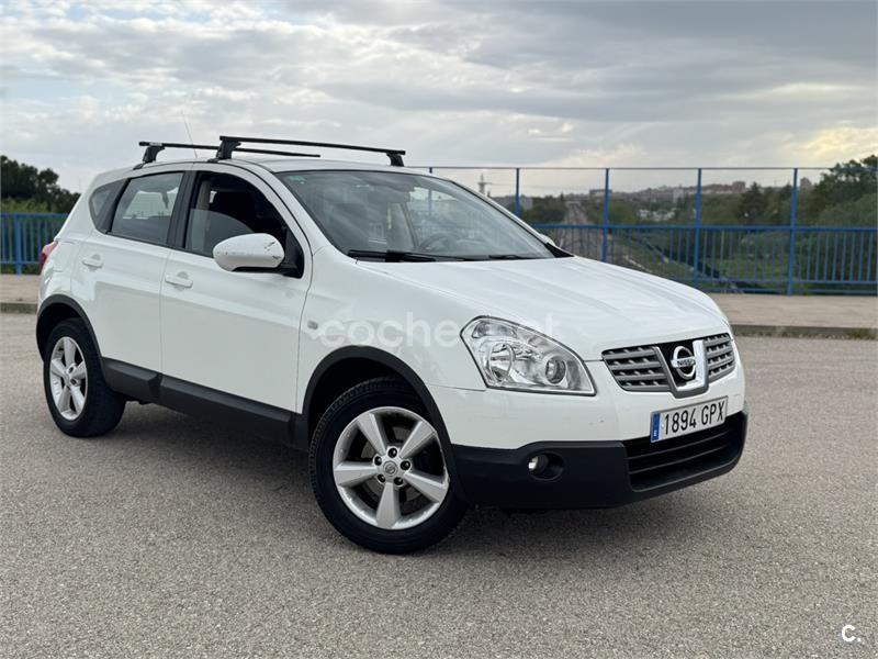 NISSAN QASHQAI 2.0 dCi TEKNA PREMIUM 4x2 17 P Negra