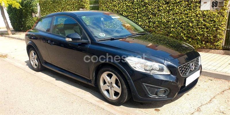 VOLVO C30