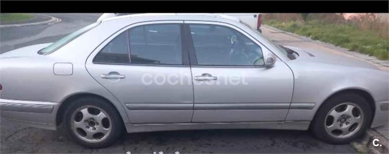 MERCEDES-BENZ Clase E