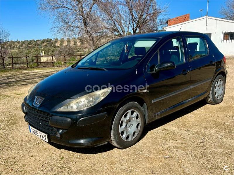 PEUGEOT 307 1.4 XLine