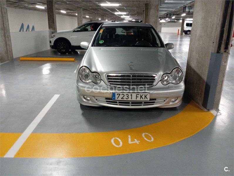 MERCEDES-BENZ Clase C