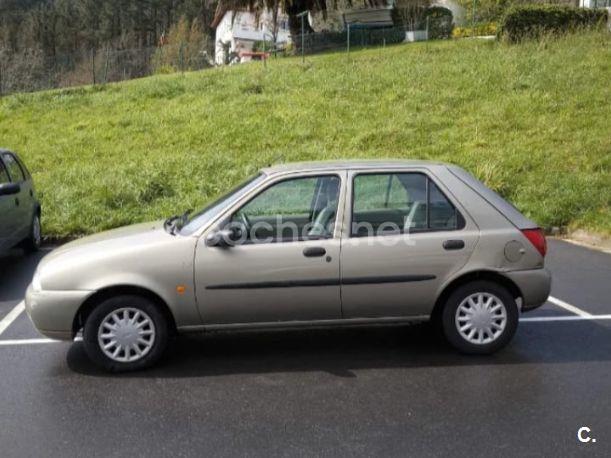 FORD Fiesta 1.3I VALORE